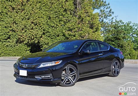 2016 Honda Accord Coupe Touring V6 is a living Legend | Car Reviews ...