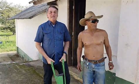 Bolsonaro Visita Fazenda Onde Morou Na Juventude Tinha Fila No Banheiro