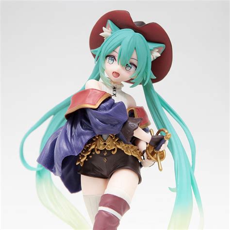 Taito Hatsune Miku Wonderland Puss In Boots Prize Figure Green