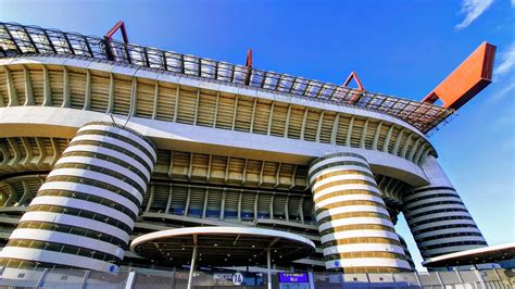 Billetter og Besøg til San Siro Stadion i Milano Hellotickets