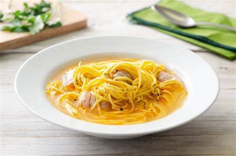 Ricetta Tagliolini In Brodo Di Canocchie Cucchiaio D Argento