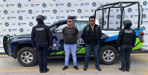 Policía municipal de Puebla detiene a tres sujetos por robo a pasajeros