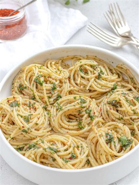 Spaghetti Aglio E Olio The Plant Based School