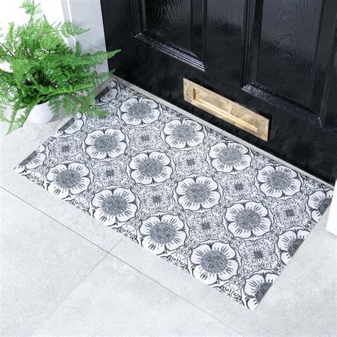 Black Flower Doormat X Cm Artsy Mats