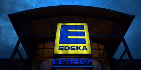 Rassismus Vorfall Bei Edeka Hamburgerin 16 Wegen Kopftuch