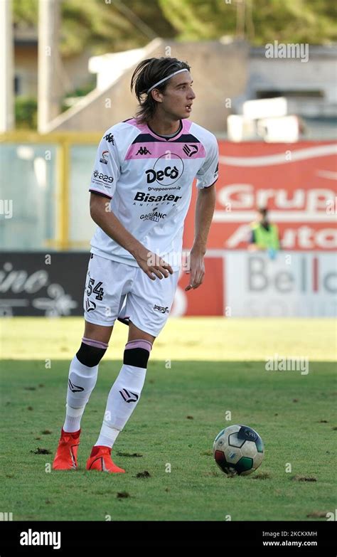 Manuel Peretti of Palermo Fc during the Serie C match between Acr ...