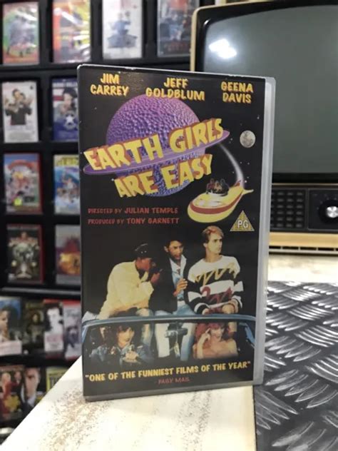 Earth Girls Are Easy Vhs Jim Carrey Jeff Goldblum Video Tape