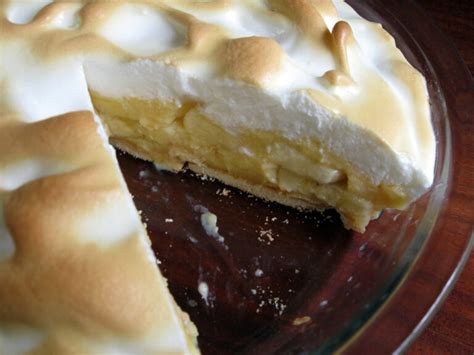 Banana Custard Meringue Hiroko S Recipes