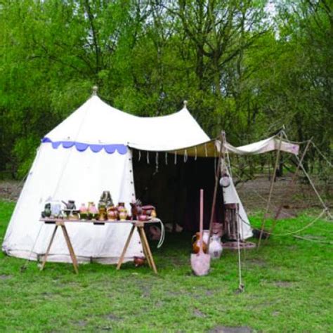 Flair for Design: Medieval Tents