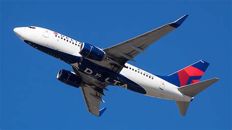 Delta Air Lines Boeing 737-700 | Latest Photos | Planespotters.net