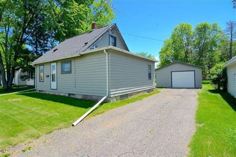 Milaca, MN Real Estate - Milaca Homes for Sale | realtor.com®