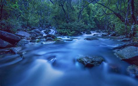 Hong Kong Landscapes at Blue Hour | PetaPixel