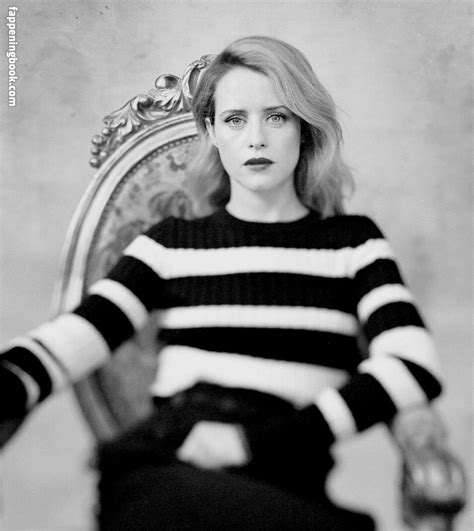 Claire Foy Theclairefoy Nude OnlyFans Leaks Fappening FappeningBook