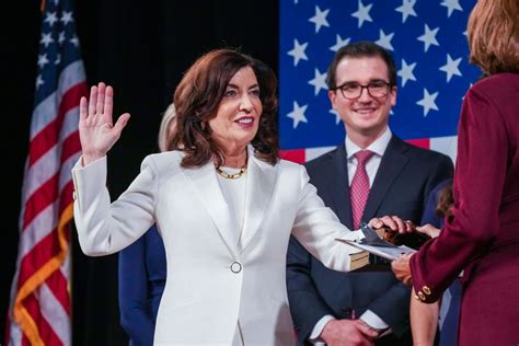 Gov. Kathy Hochul promises to focus on crime, cost of living | Crain's ...