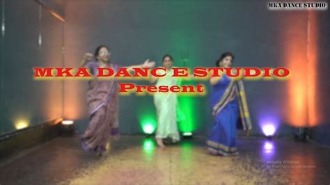 Navrai Majhi Dance Video English Vinglish Mka Dance Video Youtube