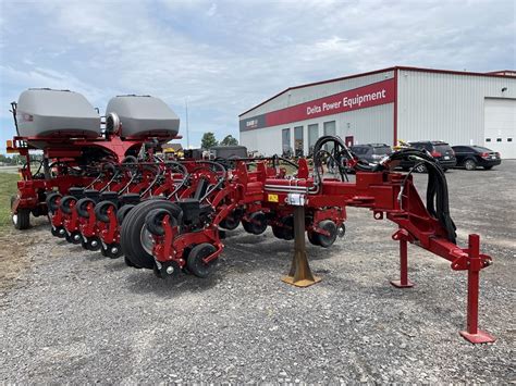 Delta Power Equipment Case Ih Early Riser Row Planter