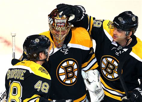 Bruins open the season by beating the Rangers