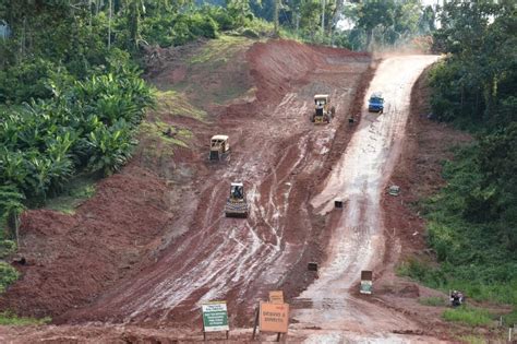 Deracre Celebra Anos Mais De R Milh Es Em Obras Em