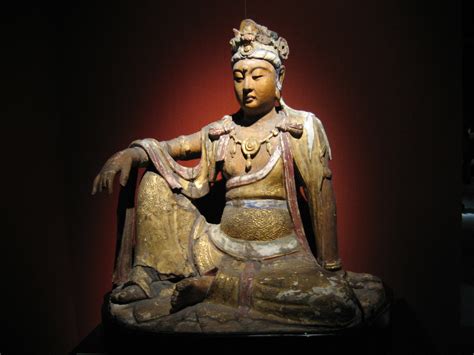 File:Wood Bodhisattva.jpg - Wikimedia Commons