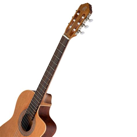 Ortega RCE180G Klassikgitarre Mit Tonabnehmer Und Cutaway B Ware