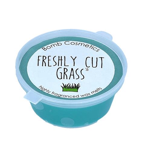 Bomb Cosmetics Freshly Cut Grass Wax Melt Pfrecut12 Candle Emporium