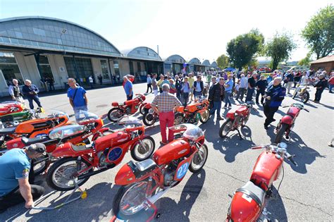 Rombano I Motori Alla Schiranna Il Raduno Aermacchi FOTO VareseSport