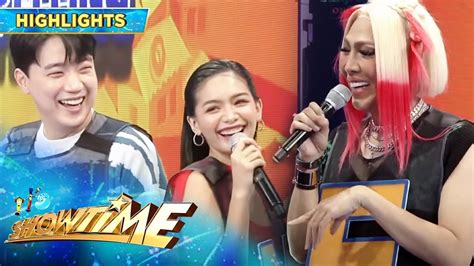 Vice Ganda Notices Ryan Is Avoiding Sexy Babe Cianne It S Showtime
