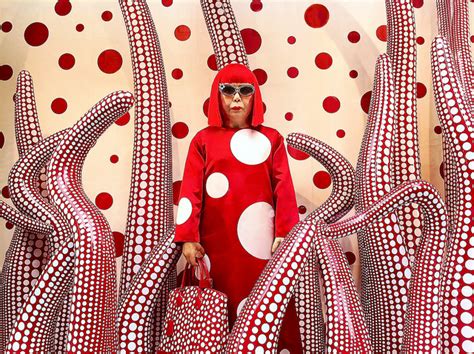 A Blog For Fashion Trends Store Windows Interiors YAYOI KUSAMA SETS