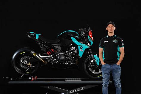 BSB: Richard Cooper to contest BMW F 900 R Cup with FHO Racing