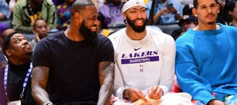 Nba Lebron James Reage As Dominantes Atua Es De Anthony Davis No Lakers