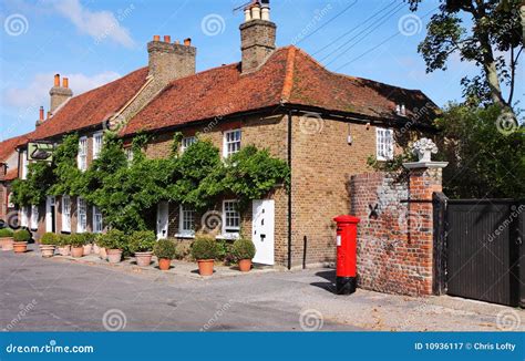 Traditional English Village Cottages Stock Image - Image of cottage ...