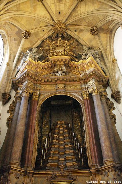 El Monasterio De Santa Cruz De Coimbra