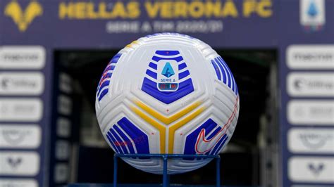 Serie A Il Nuovo Pallone Per Il Campionato 2021 2022 FOTO