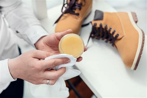 Mountval Mink Oil Huile de Qualité pour Chaussures Nourrissante