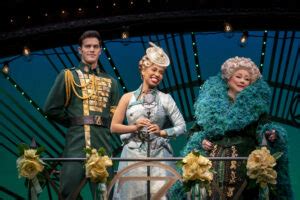 First Look: Brittney Johnson Stars as Glinda in Broadway Cast of Wicked ...