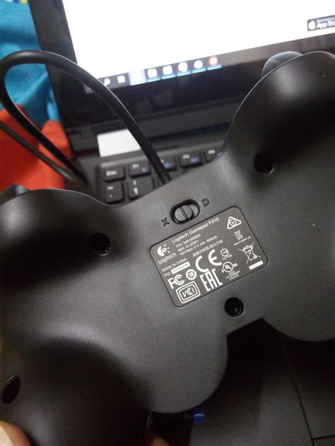 Is this genuine logitech f310 gamepad? : r/LogitechG