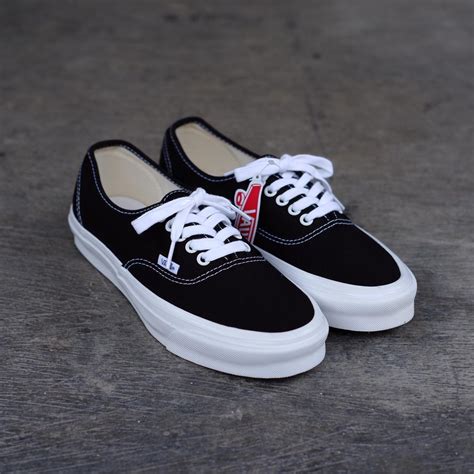 Authentic Lx Black White Ss Vans Vault Og Authentic Lx Black White