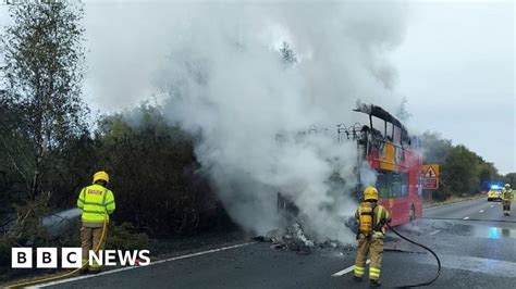 Double Decker Bus Fire In Hampshire Caused Miles Of Delays Bbc News