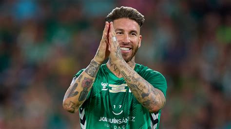 Sergio Ramos wróci do Hiszpanii Media obrońca zaoferował się Sevilli