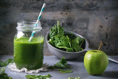 Green Fruitie Smoothie - Healthy, Citric, and Minty - Ken Kelly Recipes