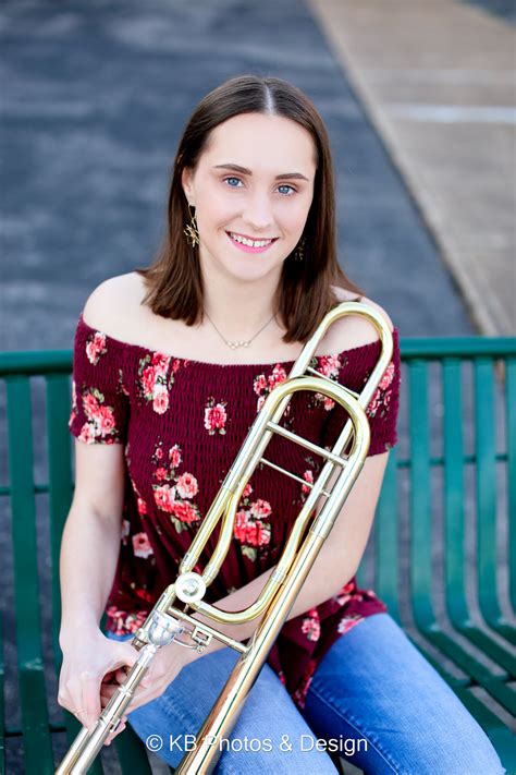 2021 Senior Elizabeth Lake Of The Ozarks Senior Photography Session