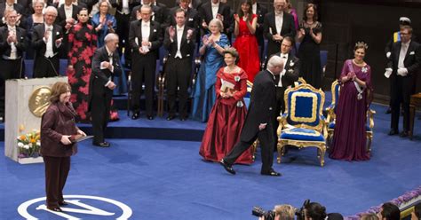 Svetlana Alexievitch prix Nobel de littérature la princesse Victoria