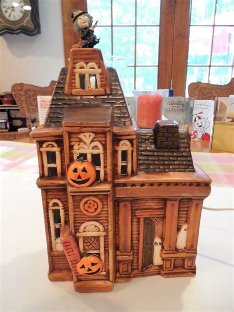 Vintage Scarlatella Mold Halloween Ceramic Lighted Haunted House