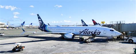 Alaska Airlines Struggles For Hawaii Travel Spot After 15 Years - Beat ...