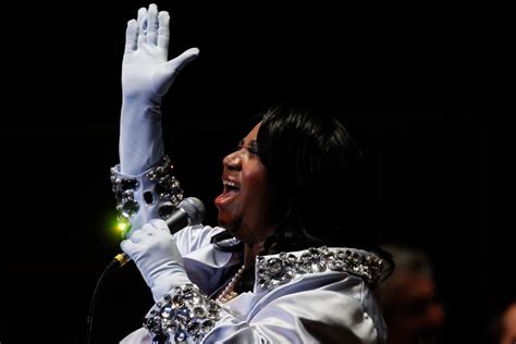 Aretha Franklins Michigan Home On Market For 800000