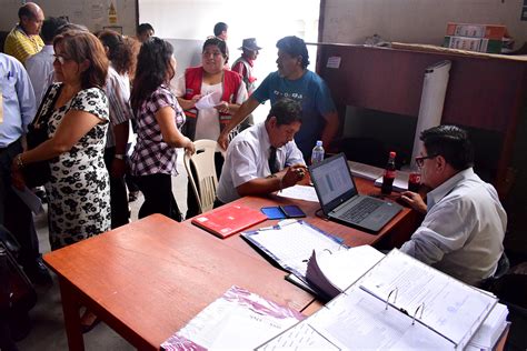 Se Entregaron Kits De Materiales De Escritorio Para Directores Y