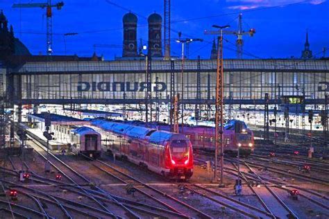 GDL Strike On 24 01 2024 At The Main Station In Munich Fully Occupied S