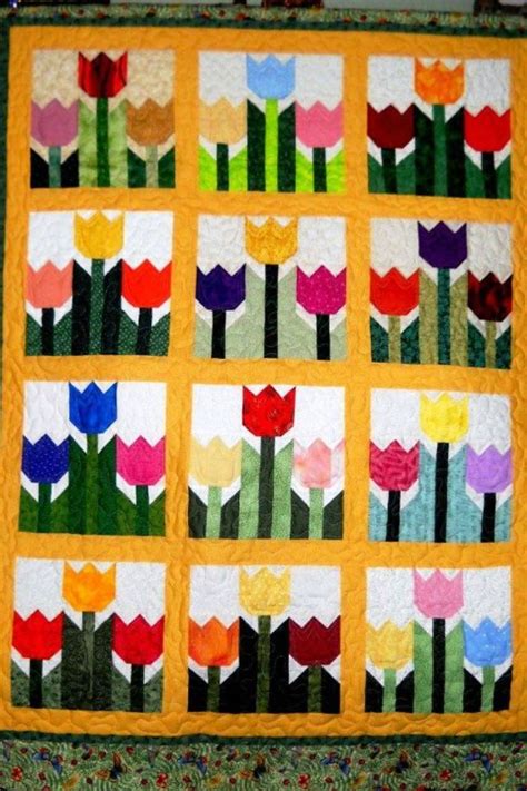 Tulip Applique Quilt Pattern