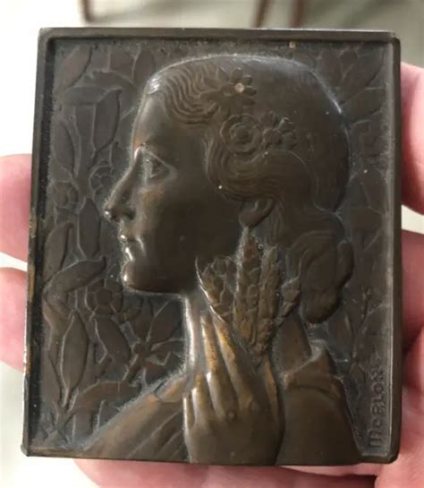 Belle Plaque M Daille Mourlon Art Deco Femme Agriculture Bronze Eur