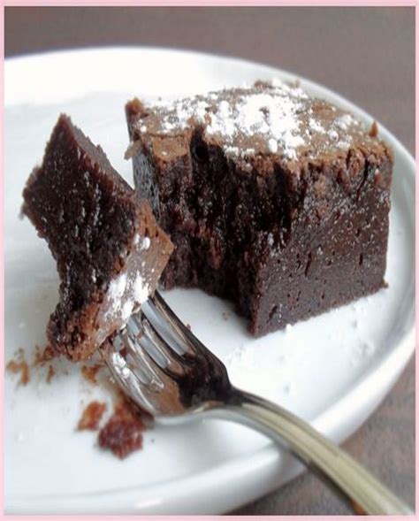 Gâteau Au Chocolat De Suzy Pour 8 Personnes Recettes Elle à Table